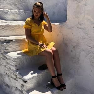 Meet your Posher, Sara